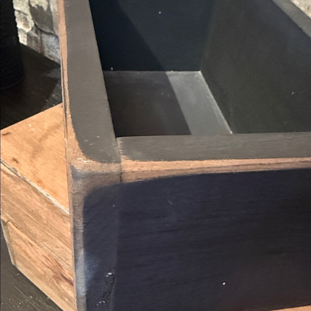 Black and Cream Family Script Box - Picture 7 of 10